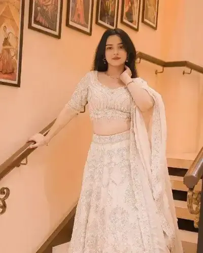 Escort Daighar Gaon